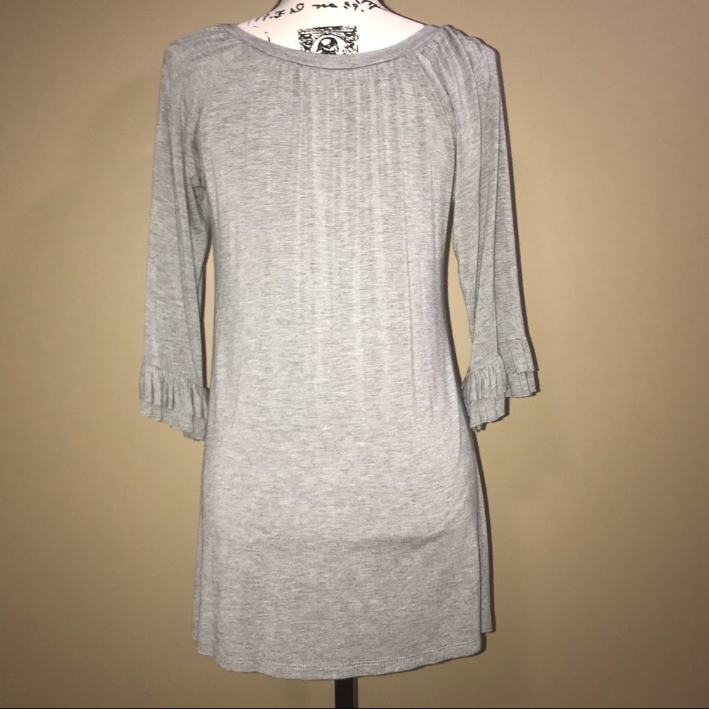 Cezanne | Ruffle Sleeve Gray Runic - Picture 8 of 9